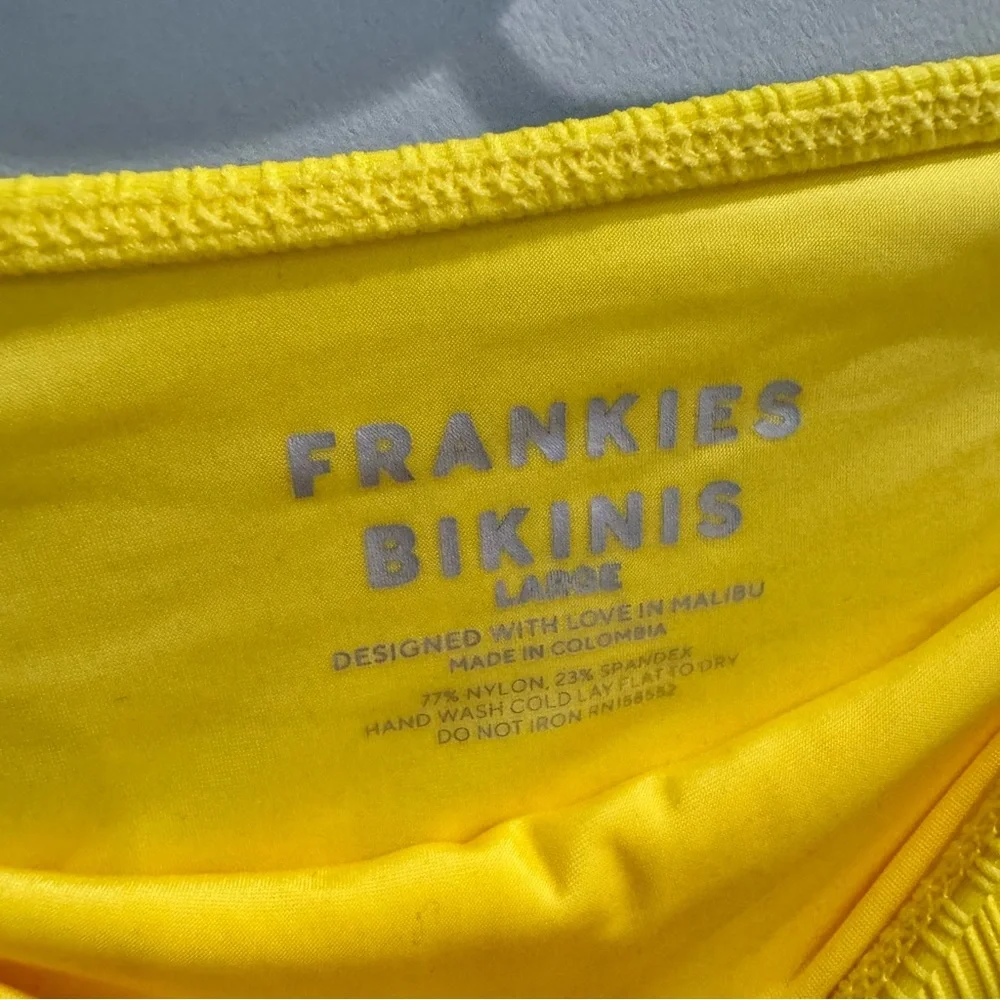 NWT Frankies Bikinis Anne Plisse Full Coverage Bottom in Pina Colada, Size L